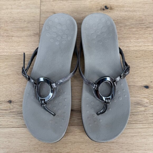 Vionic Rest Karina Backstrap Thong Sandal Size 10 Pewter Silver Supportive Comfy - Picture 4 of 13